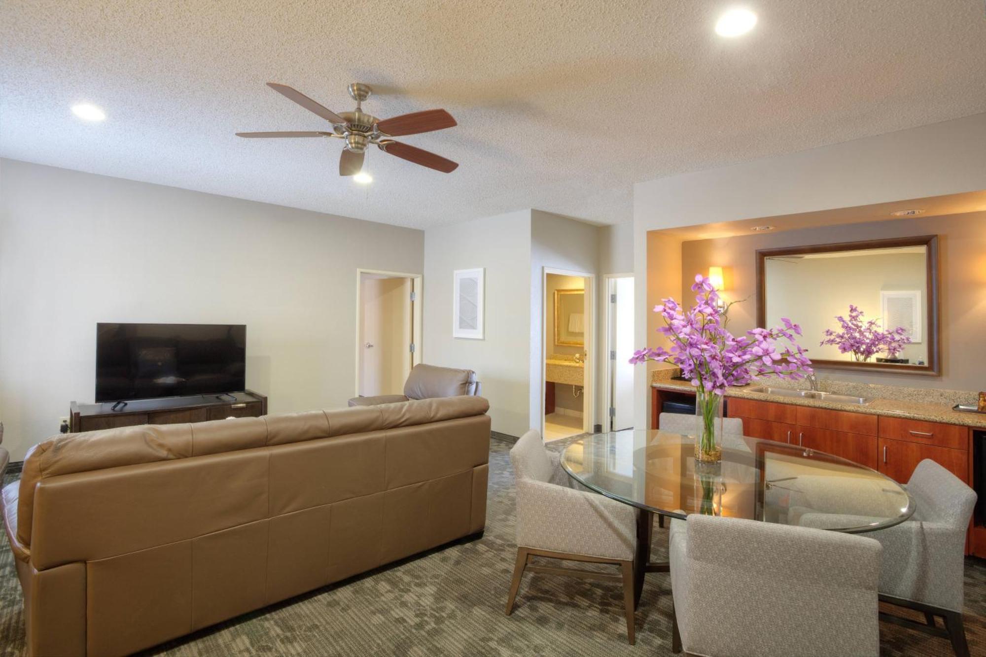 2 Bedroom Presidential Suite,1632229149:JPEG